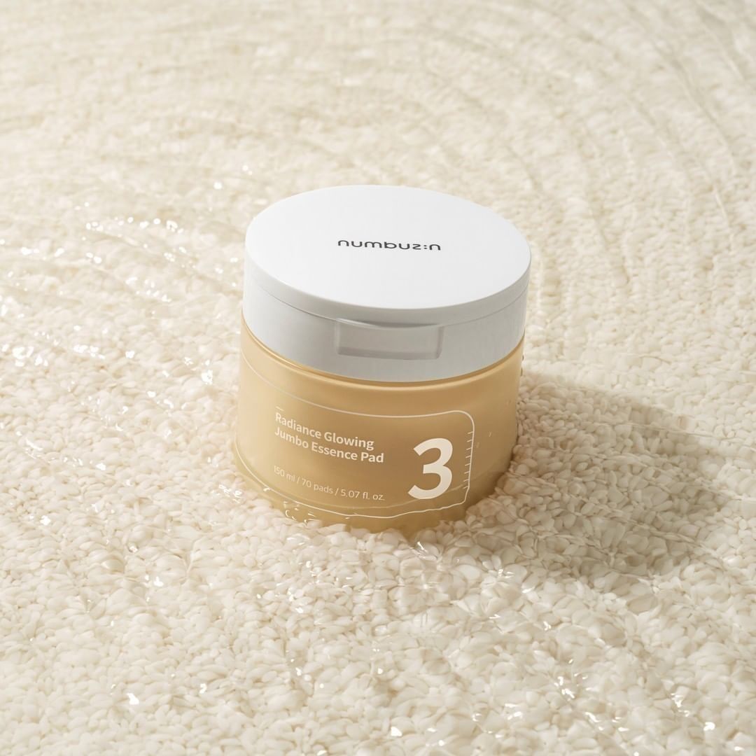 Numbuzin No.3 Radiance Glowing Jumbo Essence Pad