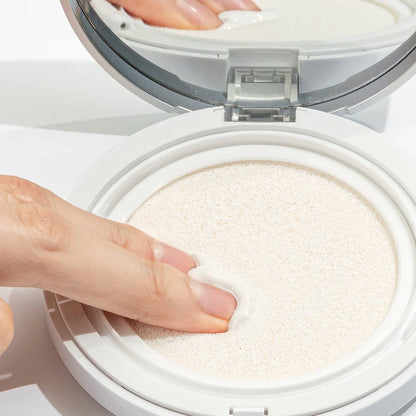 Mary &amp; May Vegan Niacinamide Panthenol Sun Cushion SPF50+ PA++++