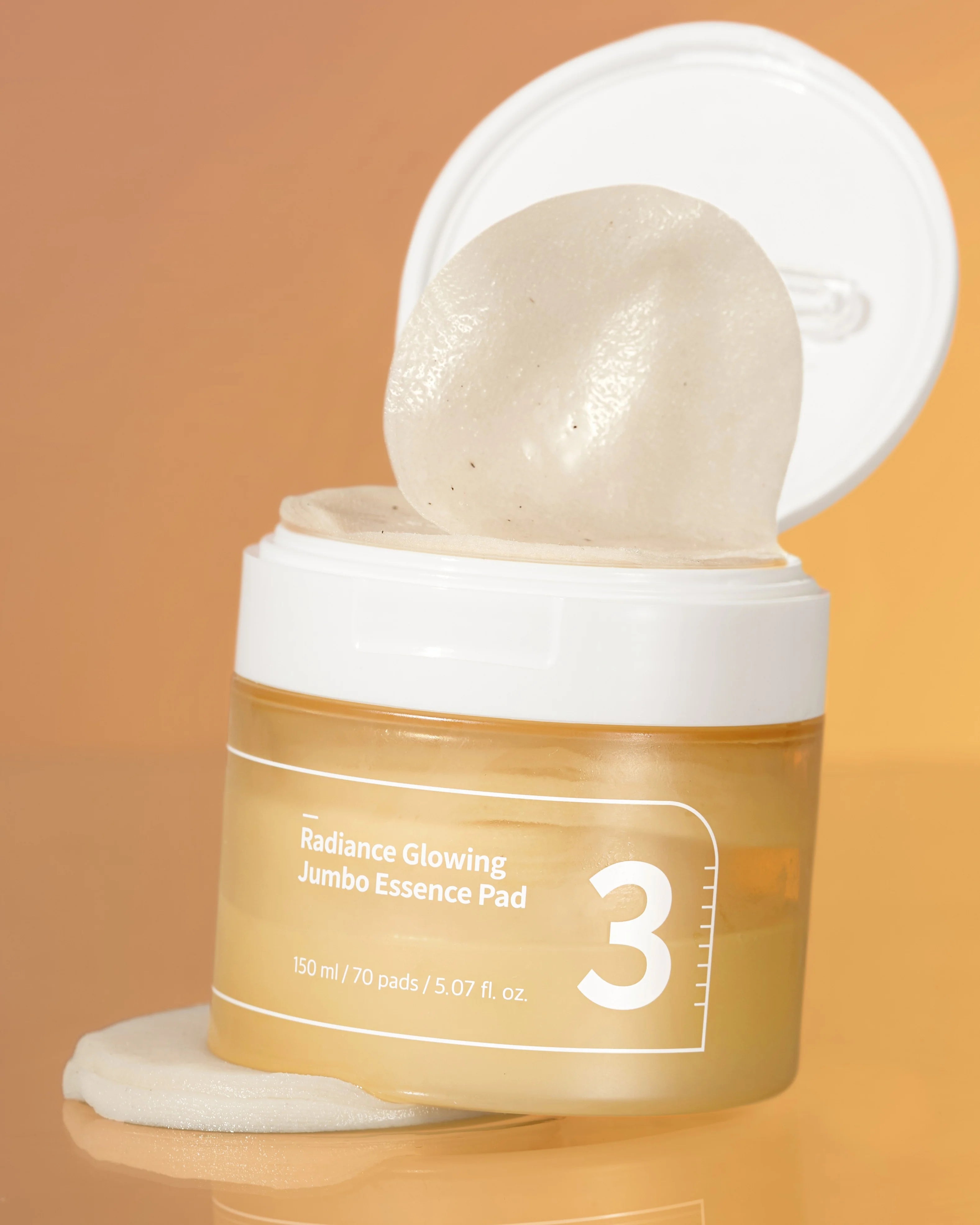 Numbuzin No.3 Radiance Glowing Jumbo Essence Pad