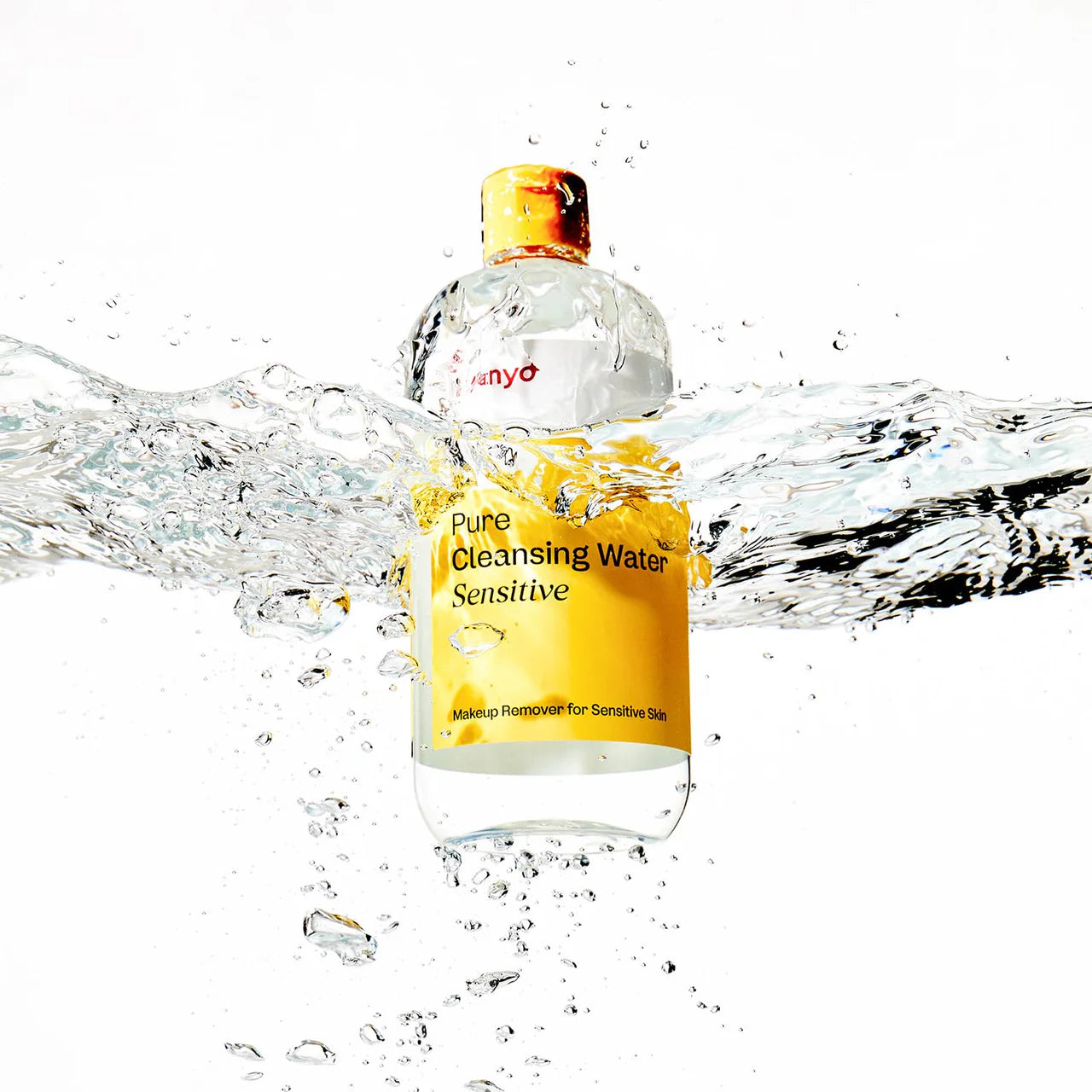 Ma:nyo Pure Cleansing Water Sensitive