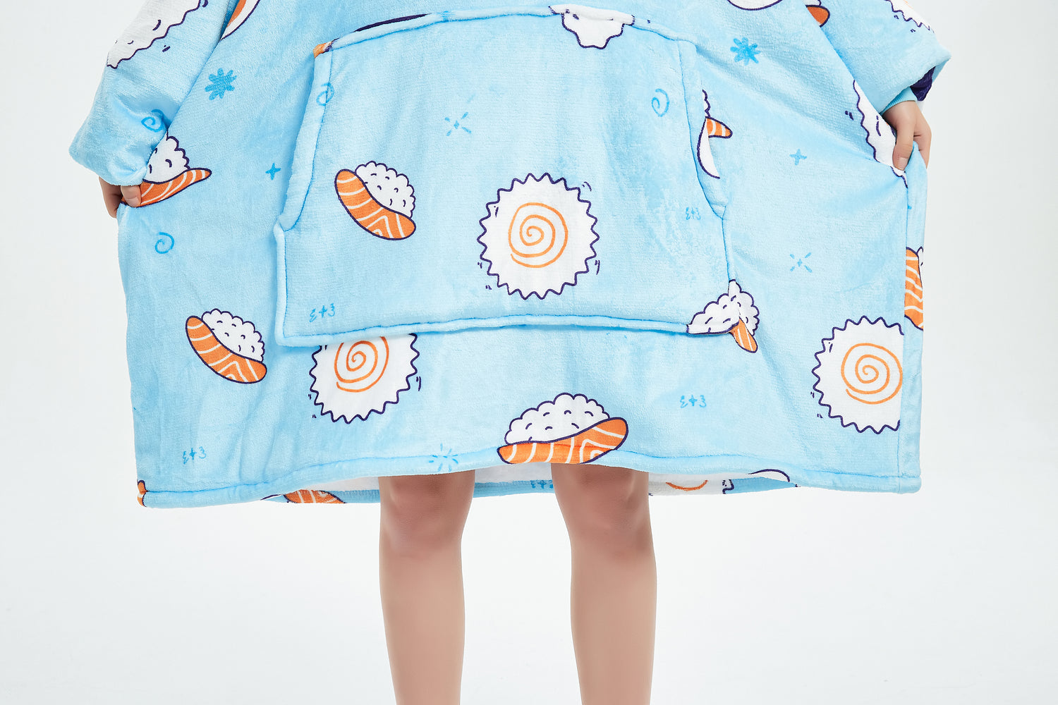 Beauty Mall Kosegenser I Flanell – Blå Med Sushimønster